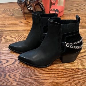 pascal boots